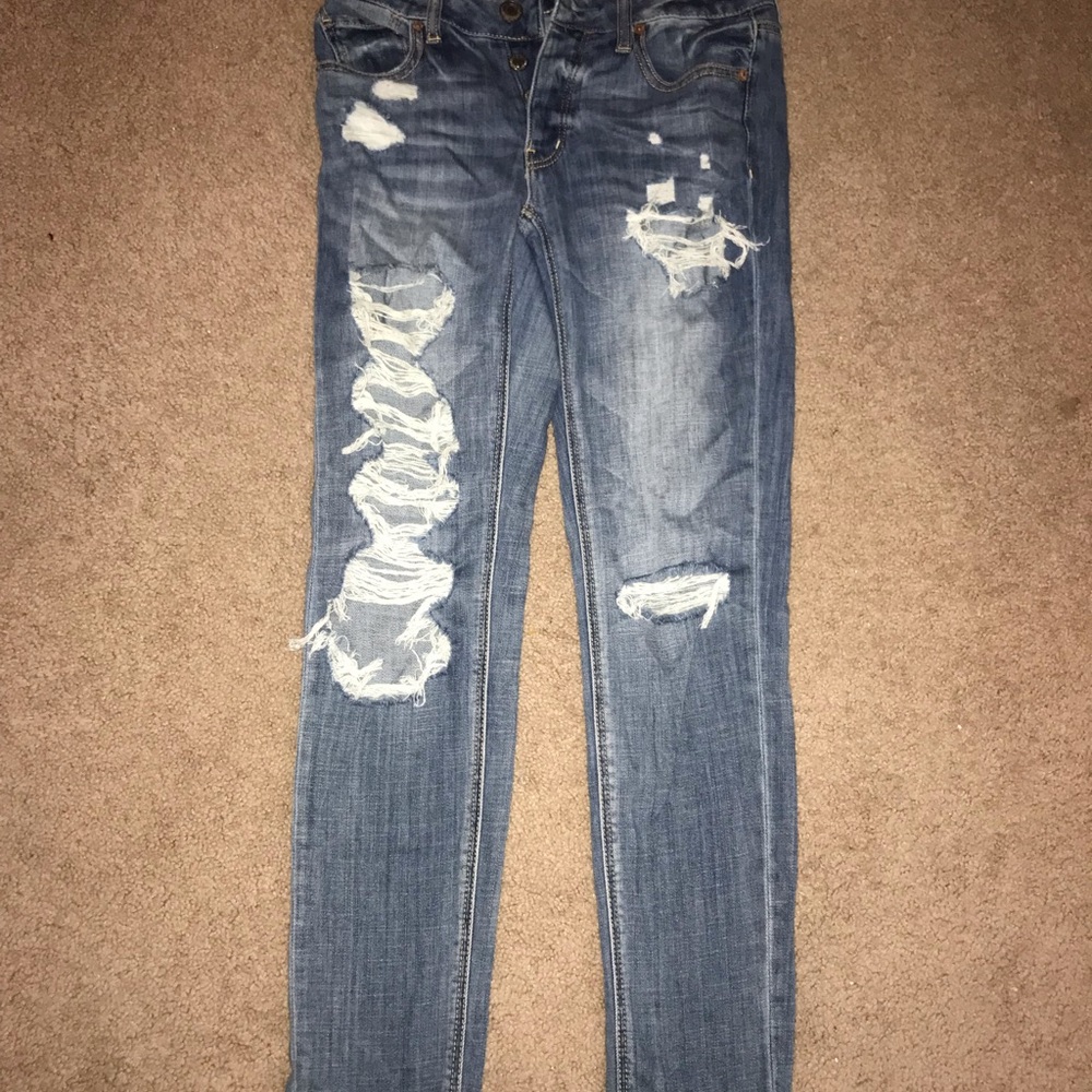 Ripped American eagle jeans